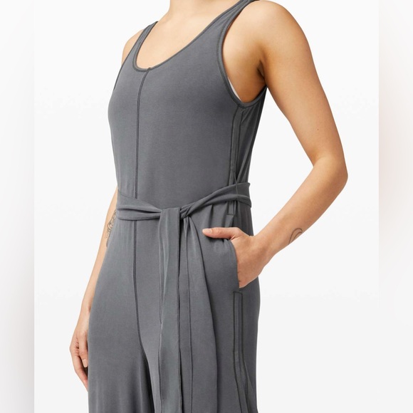 Lululemon Ease of It All Jumpsuit Graphite Grey Size 2 NEW - Picture 4 of 10
